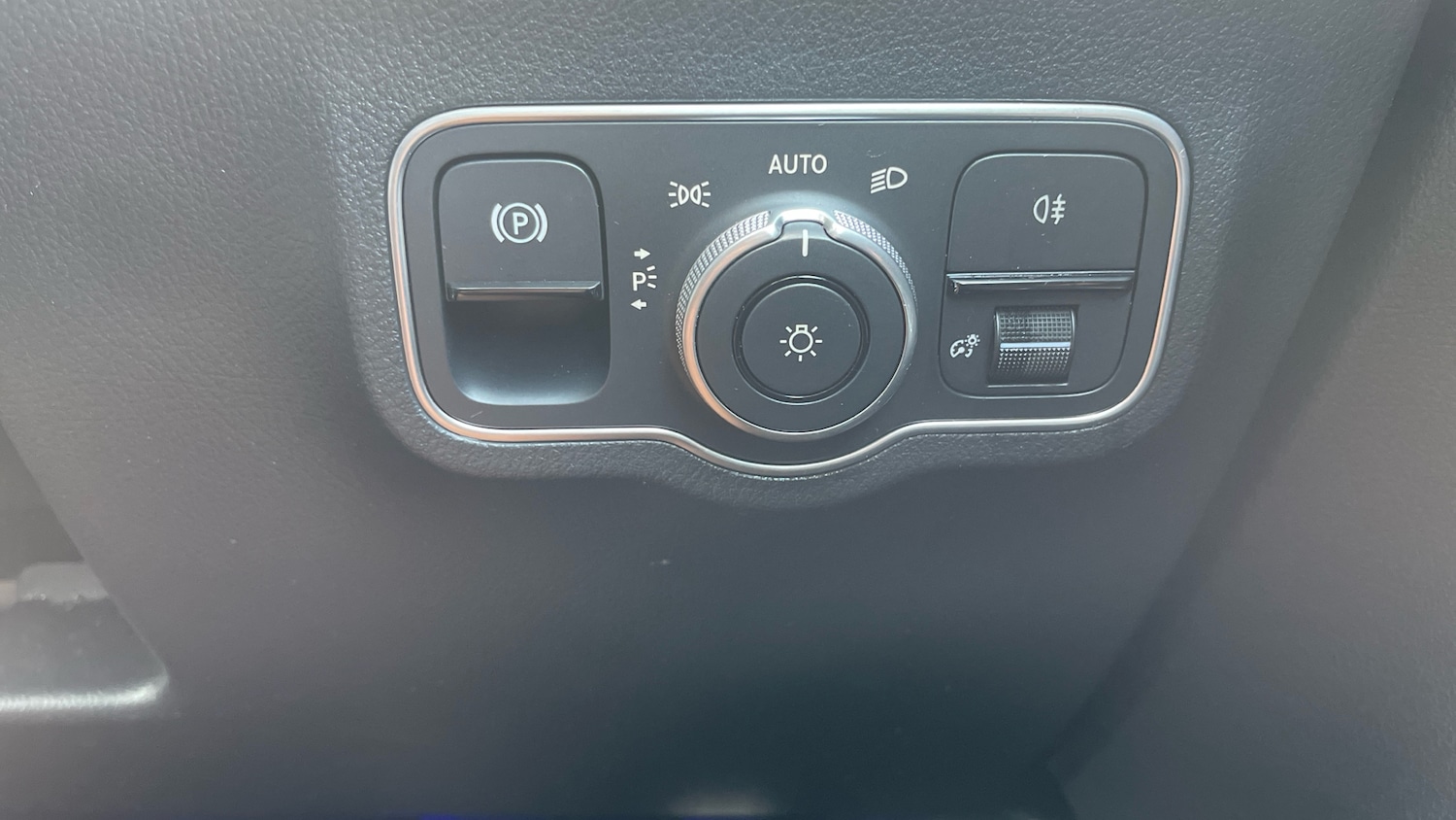 Used Mercedes-Benz EQA 2024 for sale - 76578078: Photo 36