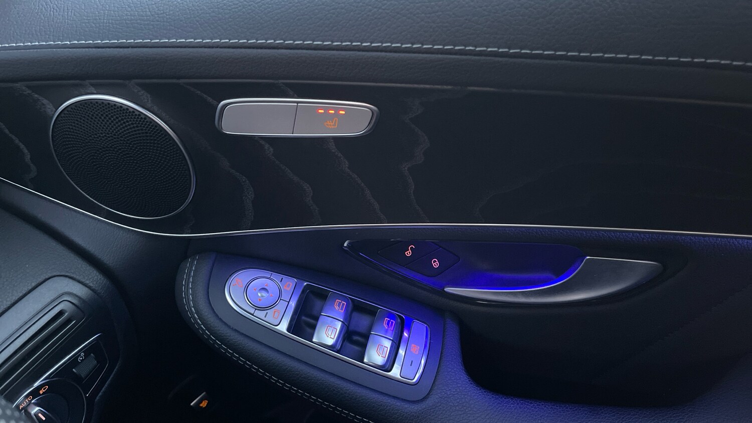 Used Mercedes-Benz GLC 2020 for sale - 76860183: Photo 35