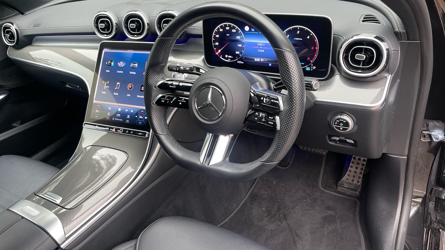 Used Mercedes-Benz C Class 2022 for sale - 76877774: Photo 11