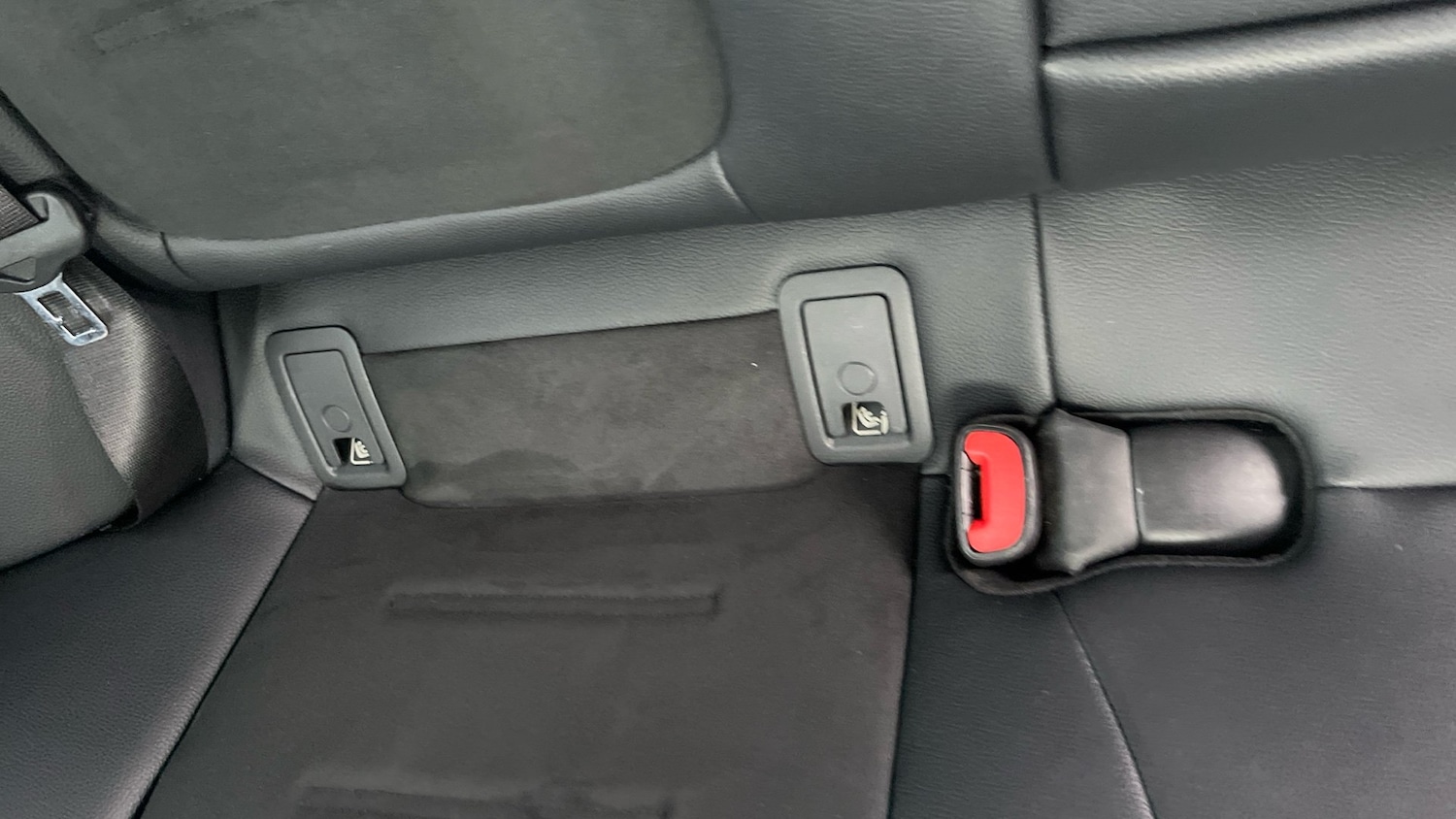 Used Mercedes-Benz EQA 2023 for sale - 76650918: Photo 17