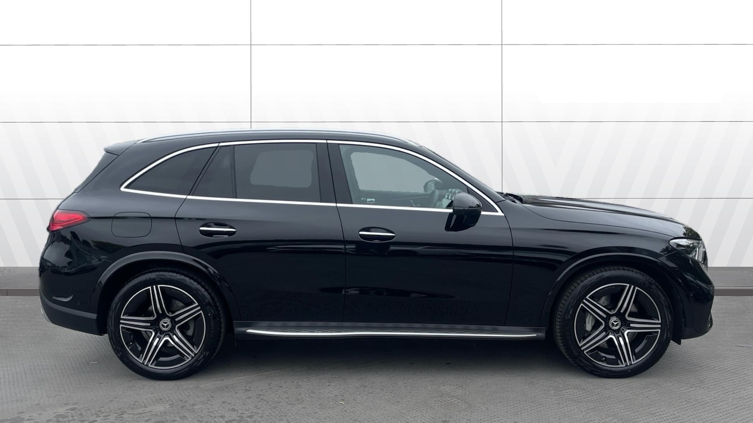 Used Mercedes-Benz GLC 2025 for sale - 76277101: Photo 5