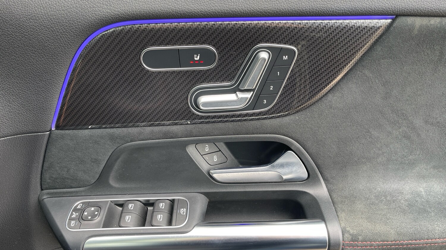 Used Mercedes-Benz GLA 2021 for sale - 77921190: Photo 35