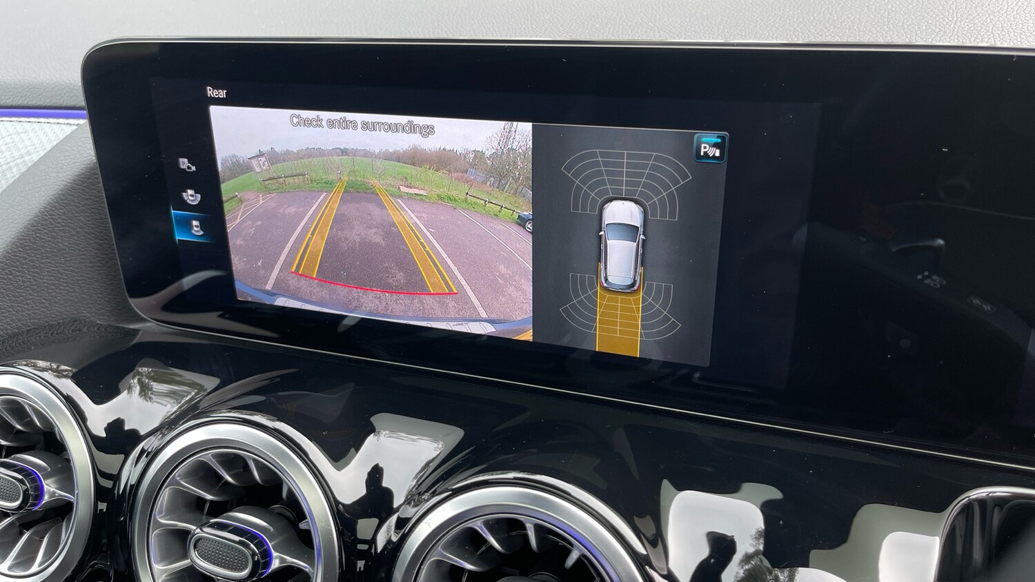 Used Mercedes-Benz GLA 2021 for sale - 77921190: Photo 45