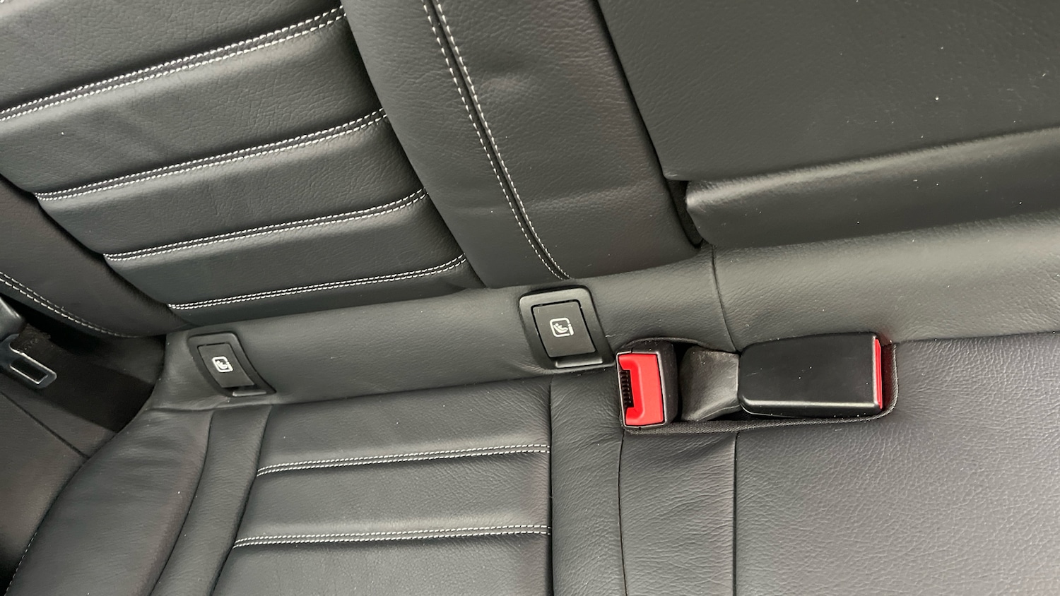 Used Mercedes-Benz EQC 2022 for sale - 76421755: Photo 17