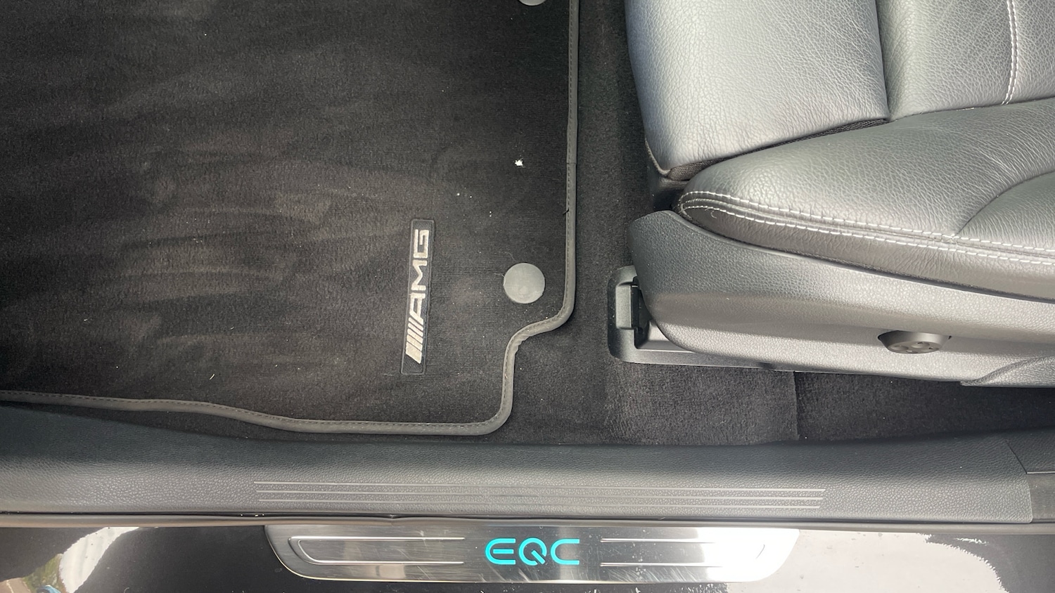 Used Mercedes-Benz EQC 2022 for sale - 76421755: Photo 33