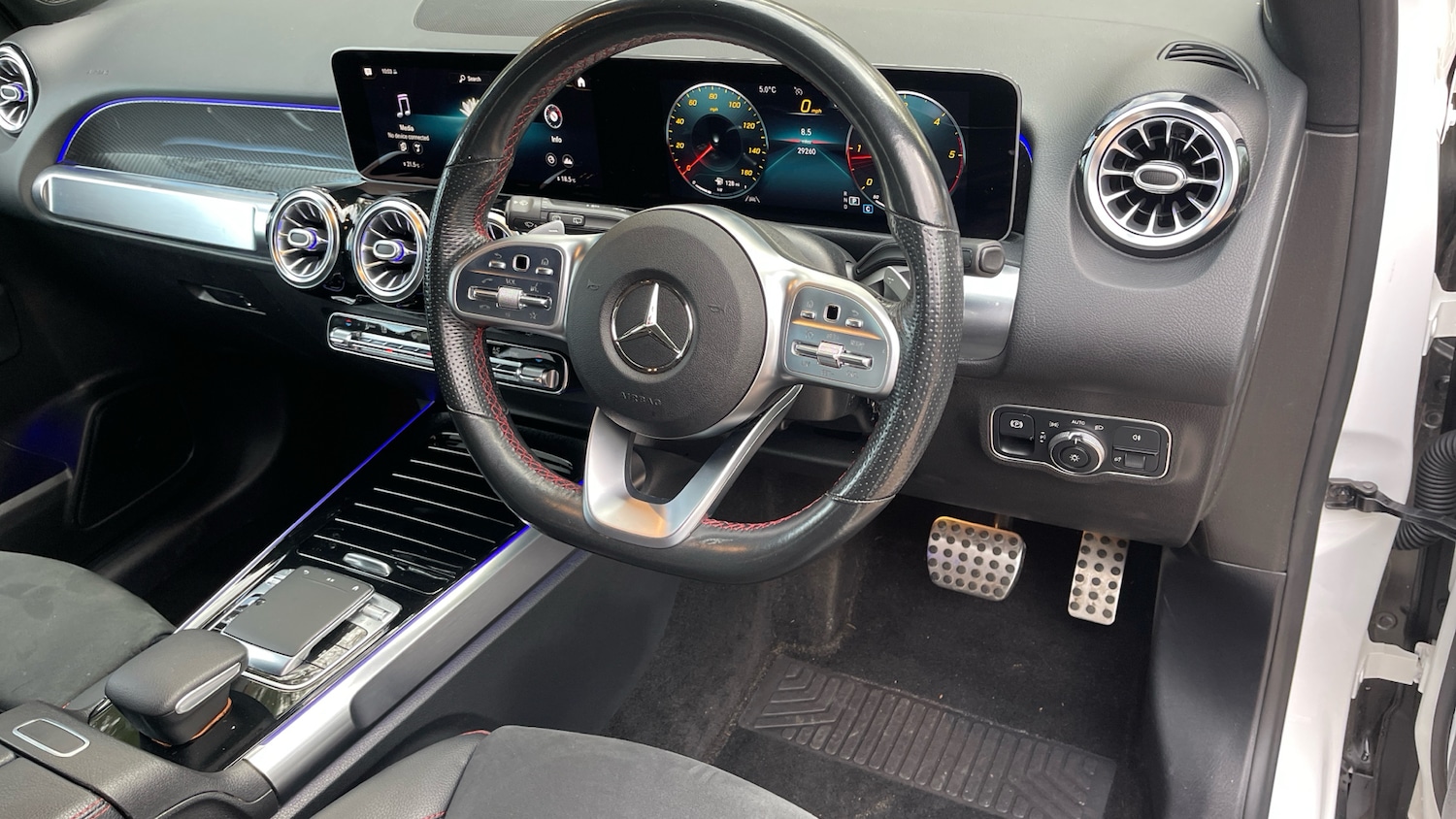 Used Mercedes-Benz GLB 2020 for sale - 76649532: Photo 11