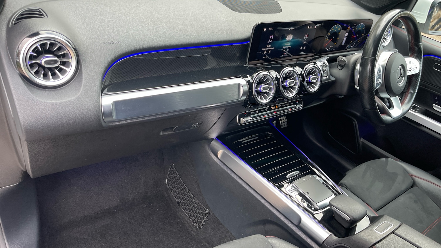 Used Mercedes-Benz GLB 2020 for sale - 76649532: Photo 33