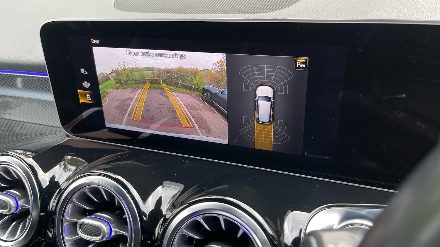 Used Mercedes-Benz GLB 2020 for sale - 76649532: Photo 45