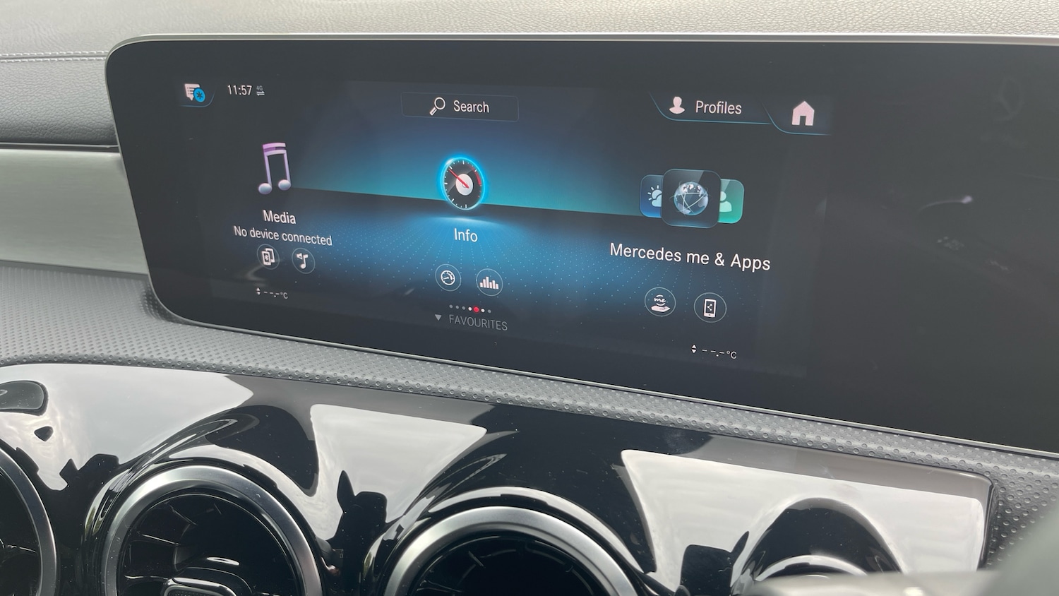 Used Mercedes-Benz CLA 2019 for sale - 76707152: Photo 12