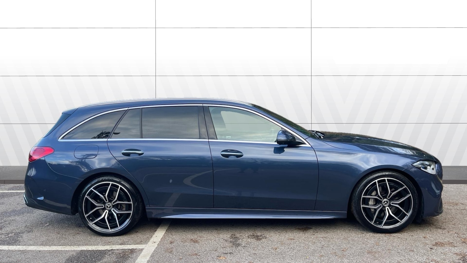 Used Mercedes-Benz C Class 2024 for sale - 76687068: Photo 5