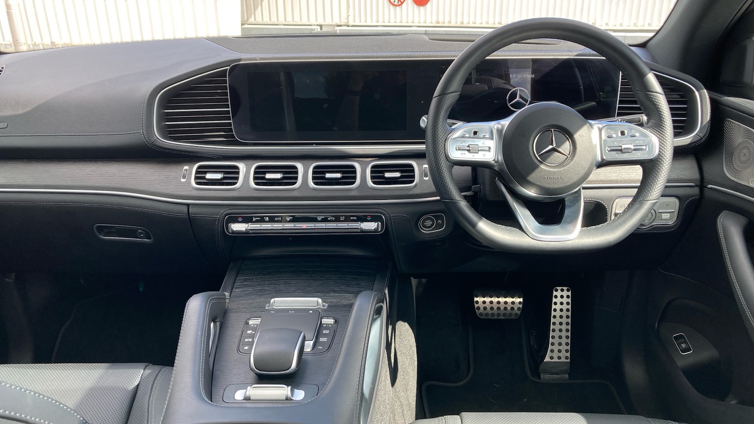 Used Mercedes-Benz GLE 2023 for sale - 76792901: Photo 10