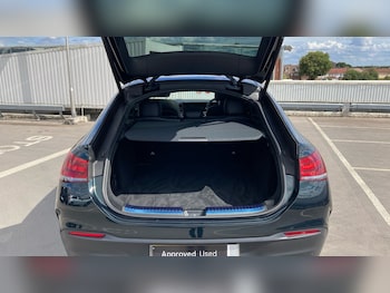 Used Mercedes-Benz GLE 2023 for sale - 76792901: Photo