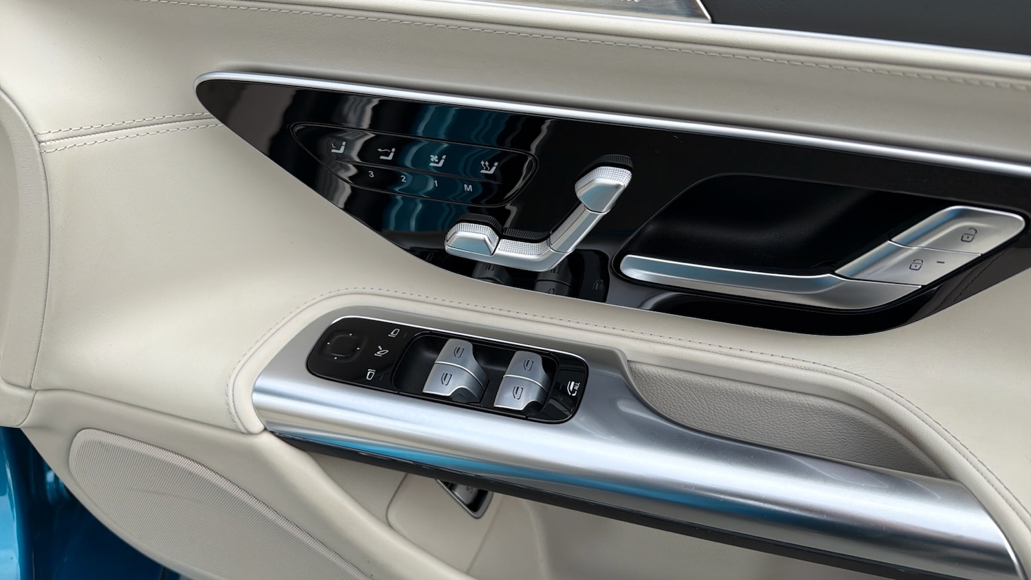 Used Mercedes-Benz SL 2023 for sale - 78150568: Photo 21