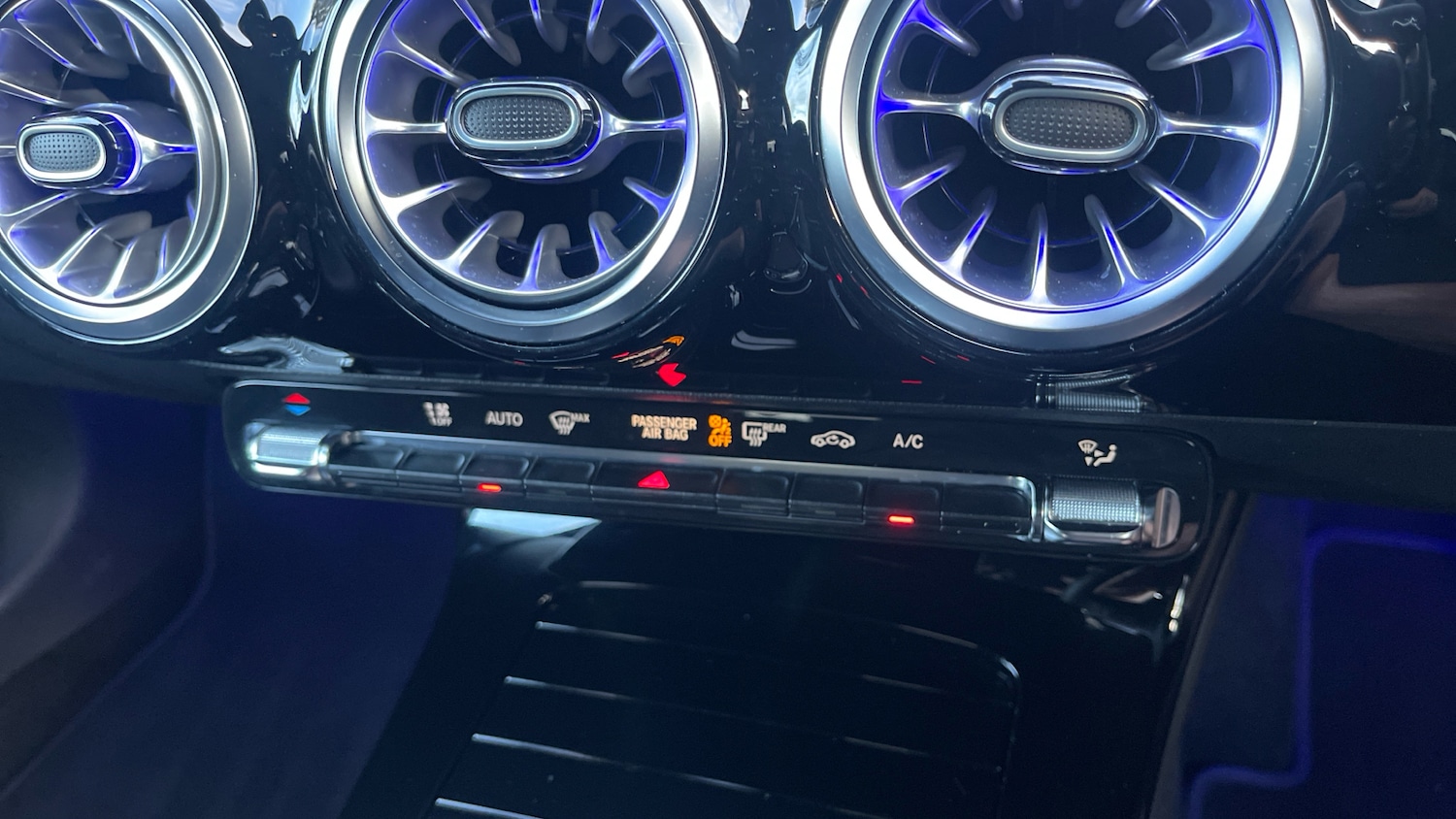 Used Mercedes-Benz A-Class 2025 for sale - 77357192: Photo 39