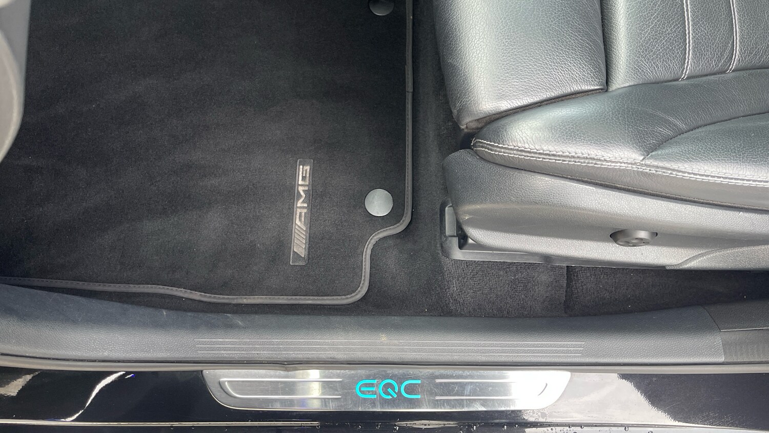 Used Mercedes-Benz EQC 2021 for sale - 76707191: Photo 31