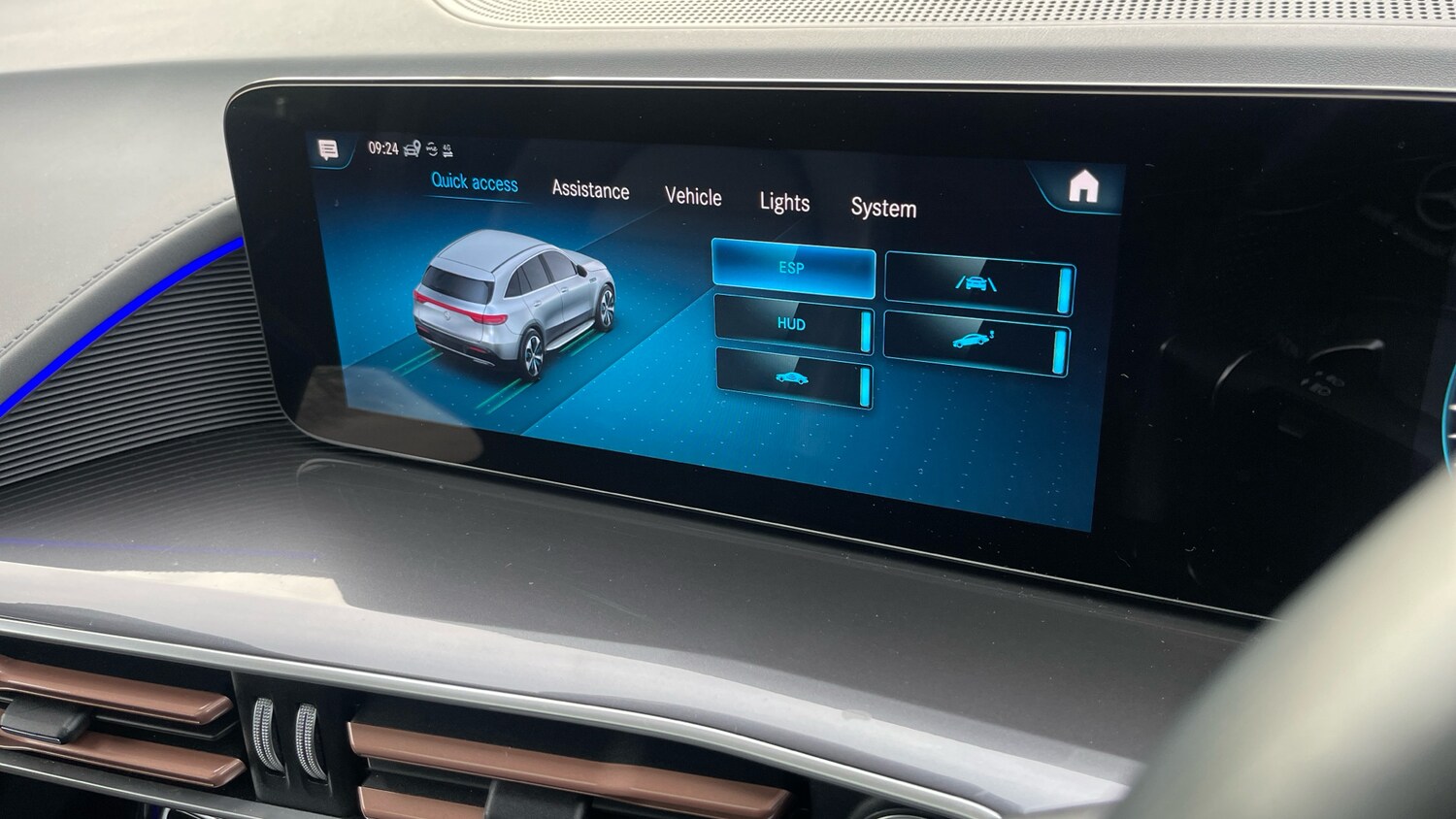 Used Mercedes-Benz EQC 2021 for sale - 76707191: Photo 39