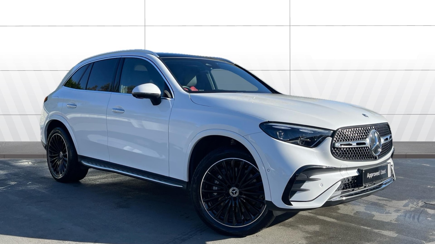 Used Mercedes-Benz GLC 2023 for sale - 76384886: Photo 1