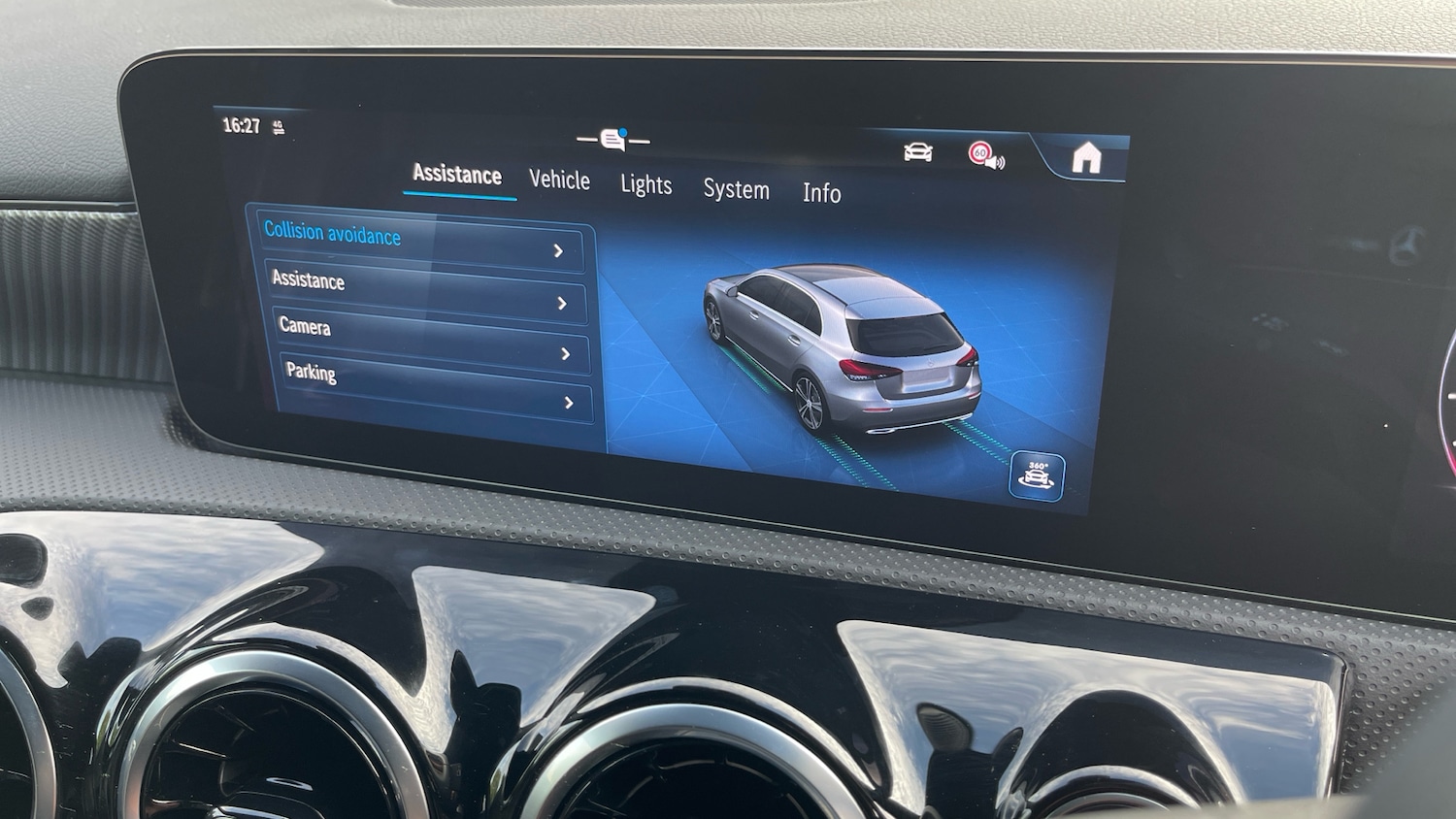 Used Mercedes-Benz A-Class 2024 for sale - 76156546: Photo 41