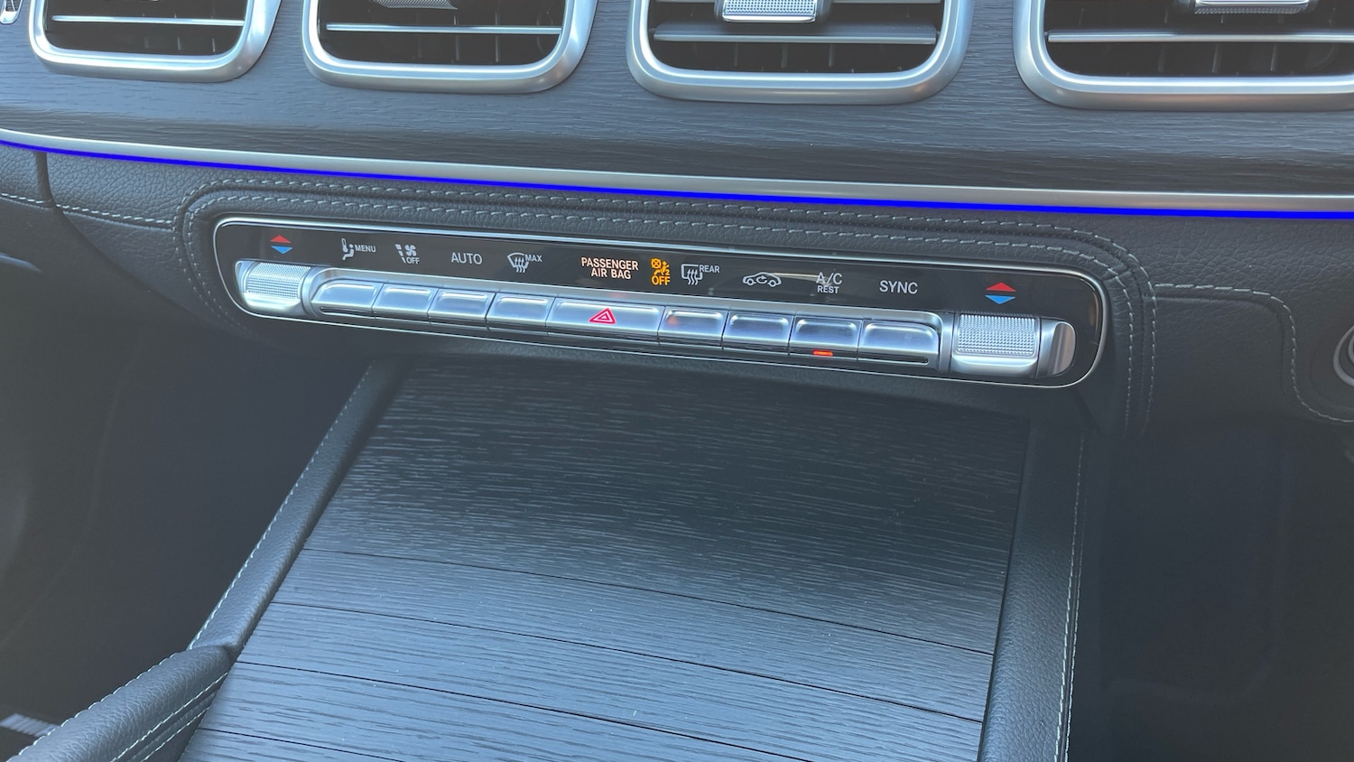 Used Mercedes-Benz GLS 2024 for sale - 76948884: Photo 39