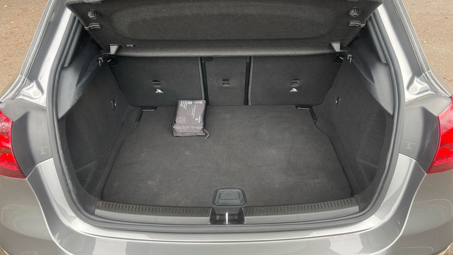 Used Mercedes-Benz A-Class 2024 for sale - 76829555: Photo 4