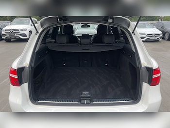 Used Mercedes-Benz GLC 2019 for sale - 75788104: Photo