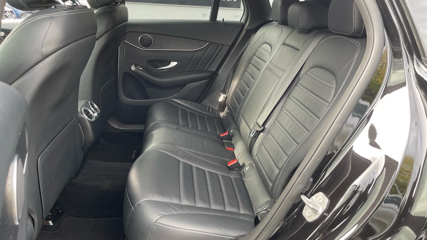Used Mercedes-Benz GLC 2020 for sale - 76299286: Photo 16