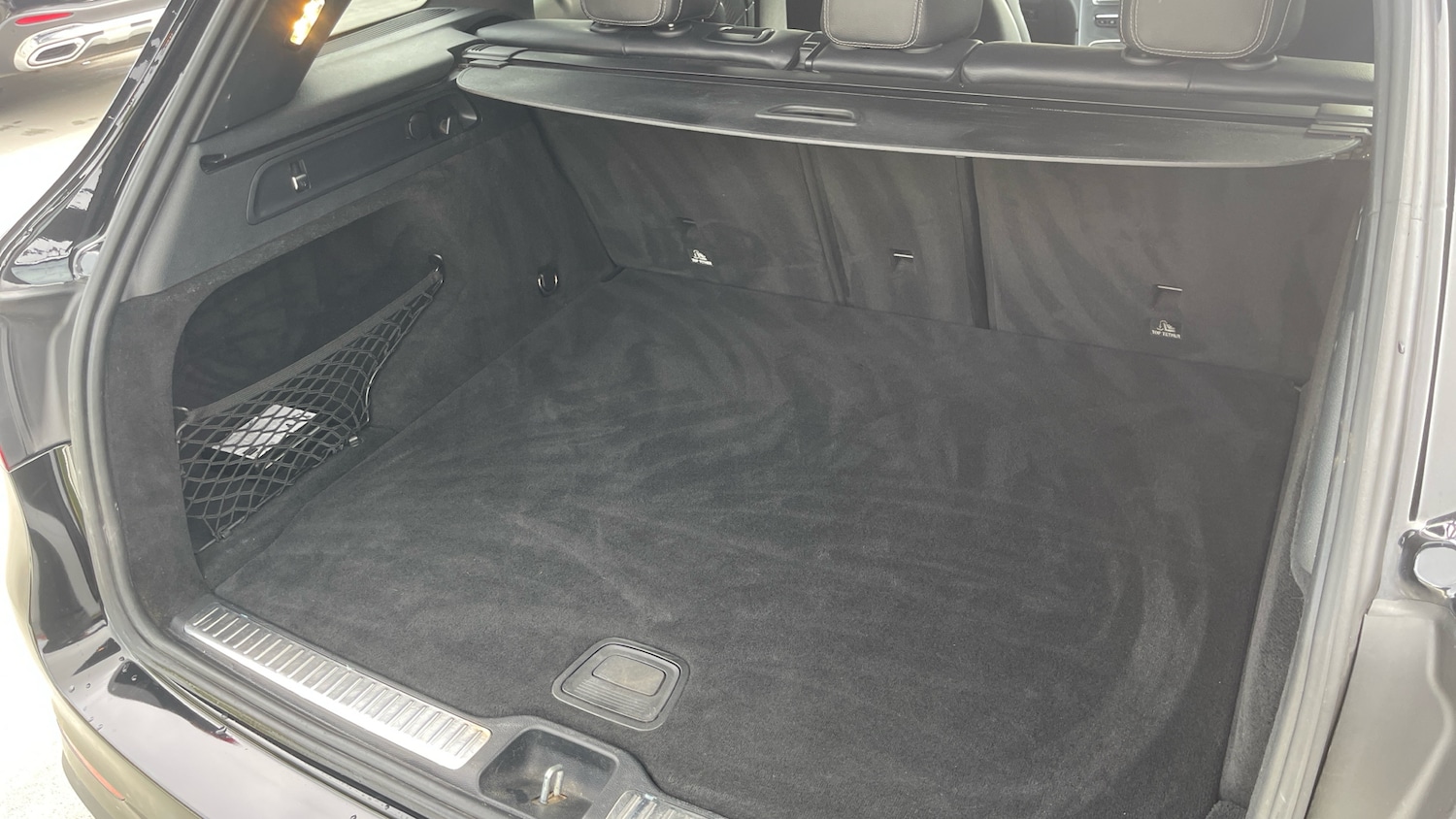 Used Mercedes-Benz GLC 2020 for sale - 76299286: Photo 27