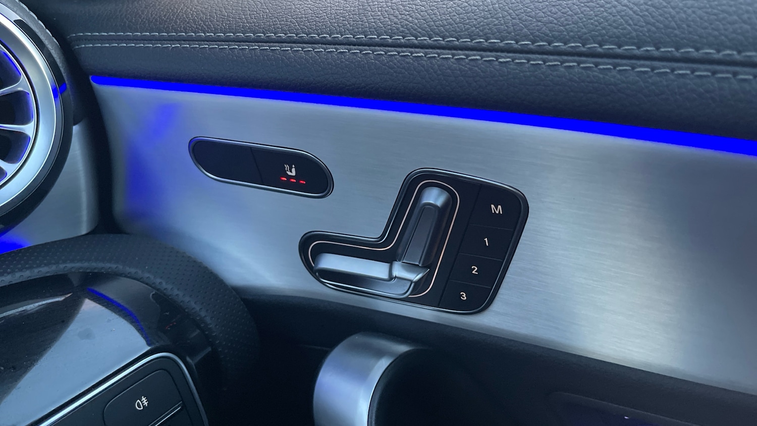 Used Mercedes-Benz CLA 2025 for sale - 76974190: Photo 35