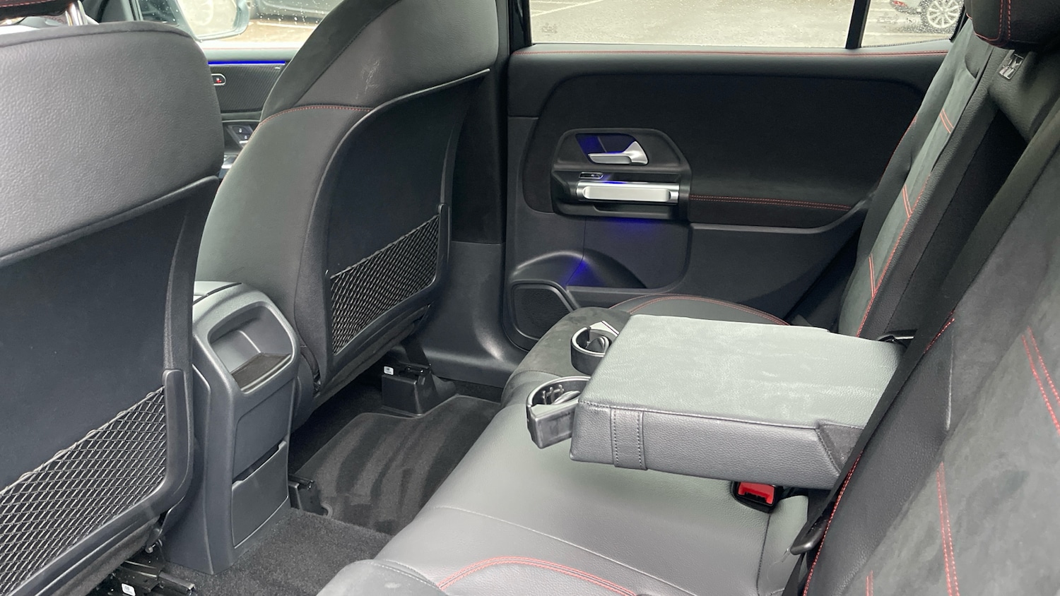 Used Mercedes-Benz GLB 2025 for sale - 77325997: Photo 31