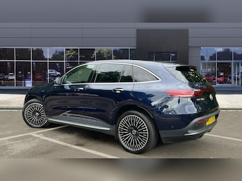 Used Mercedes-Benz EQC 2020 for sale - 75680109: Photo