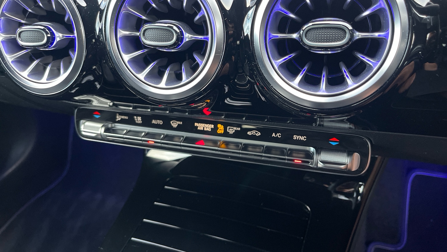 Used Mercedes-Benz A-Class 2022 for sale - 77791468: Photo 38