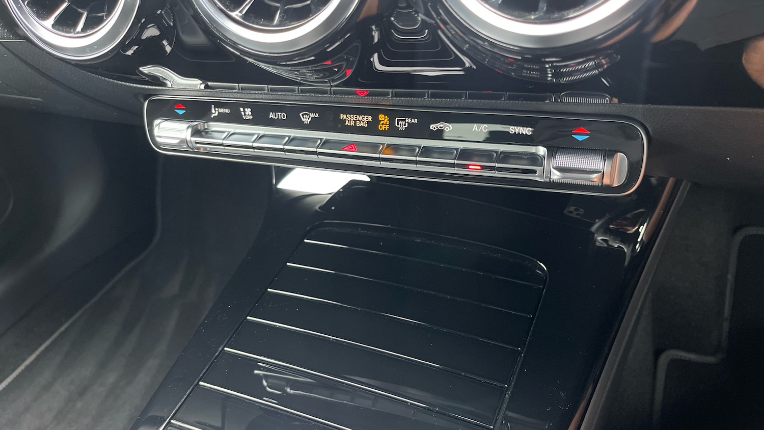 Used Mercedes-Benz A-Class 2022 for sale - 77641208: Photo 39