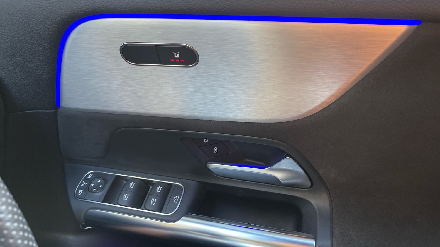 Used Mercedes-Benz EQA 2022 for sale - 77303406: Photo 35