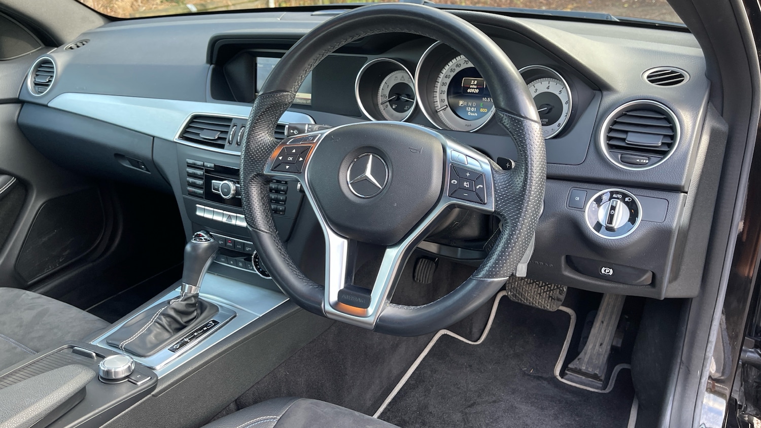 Used Mercedes-Benz C Class 2014 for sale - 77403772: Photo 11
