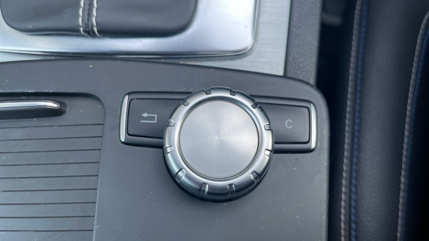 Used Mercedes-Benz C Class 2014 for sale - 77403772: Photo 37