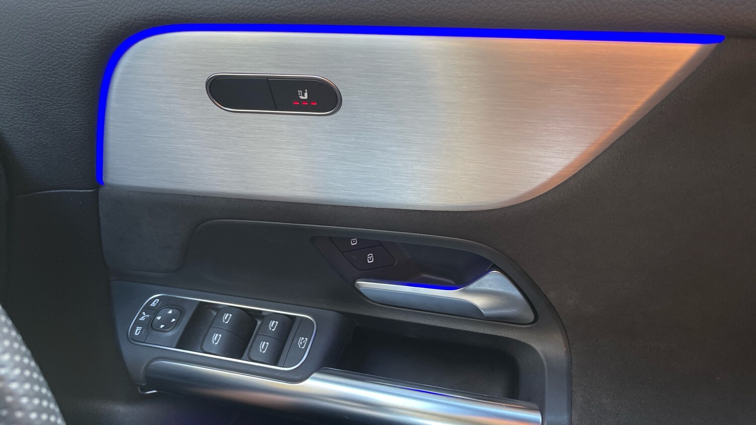 Used Mercedes-Benz EQA 2022 for sale - 76777934: Photo 35