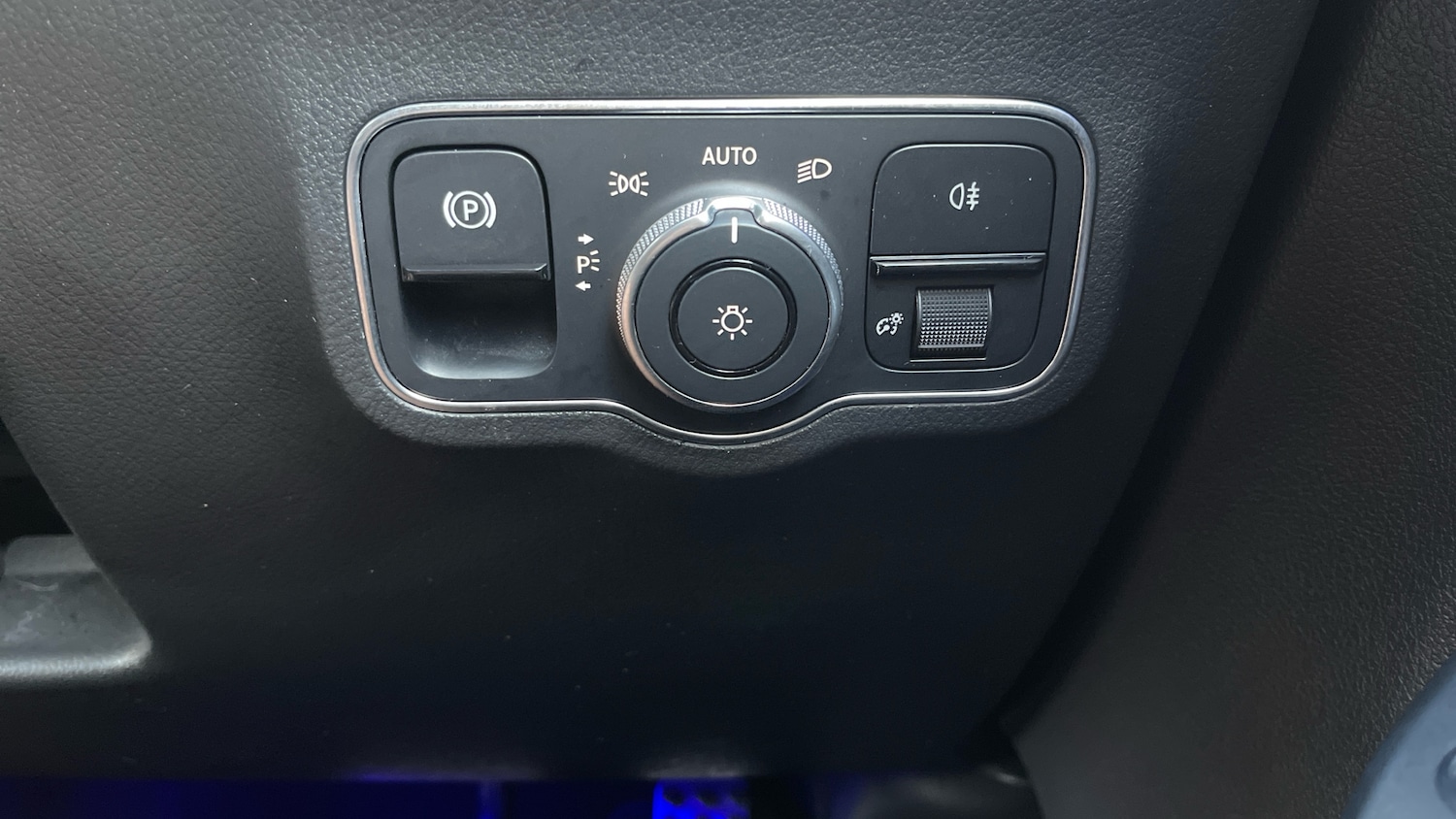 Used Mercedes-Benz EQA 2022 for sale - 76777934: Photo 37