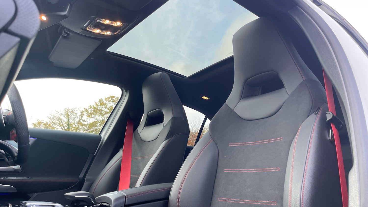 Used Mercedes-Benz A-Class 2019 for sale - 76467913: Photo 32