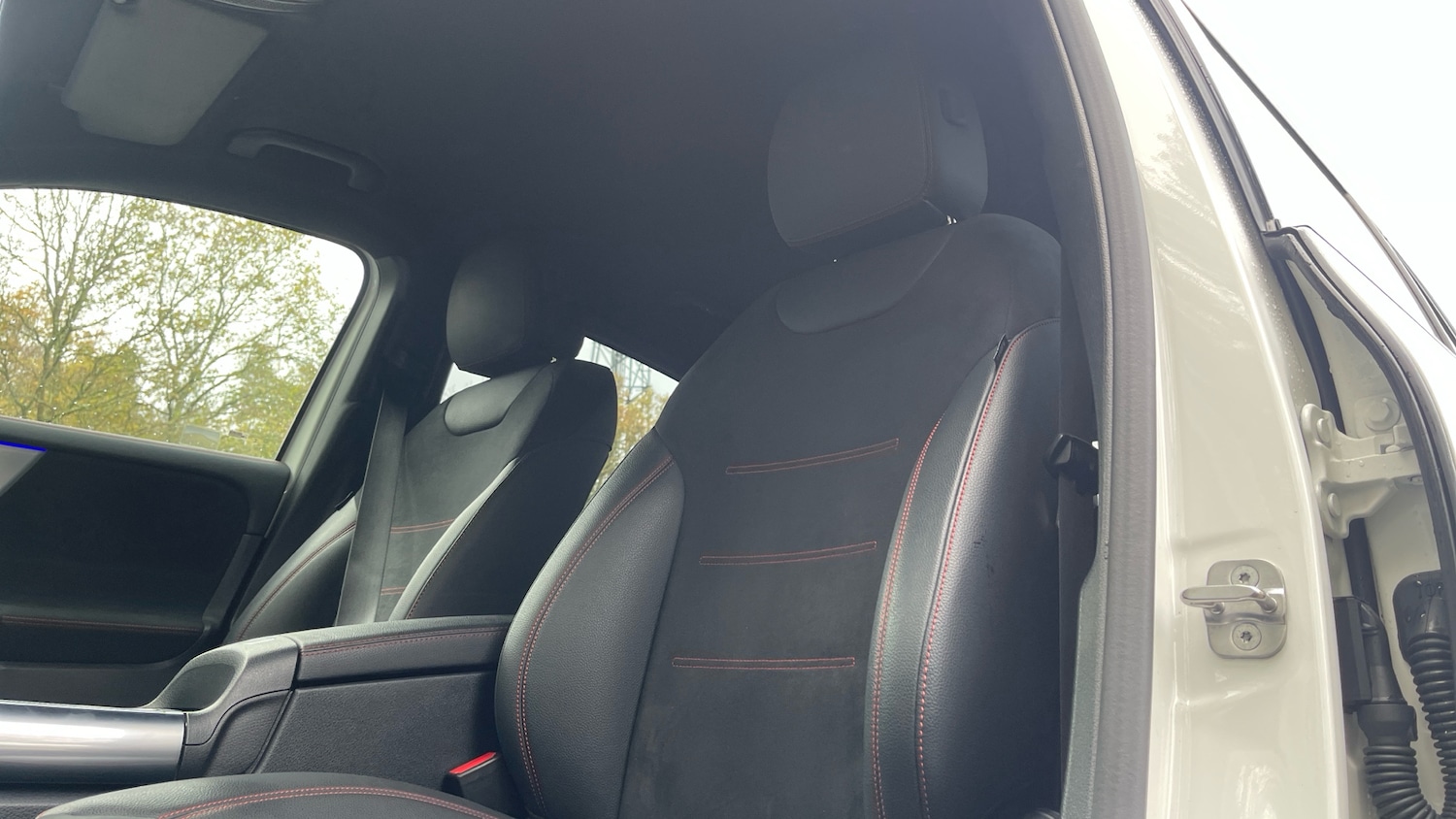 Used Mercedes-Benz GLA 2024 for sale - 76896787: Photo 31