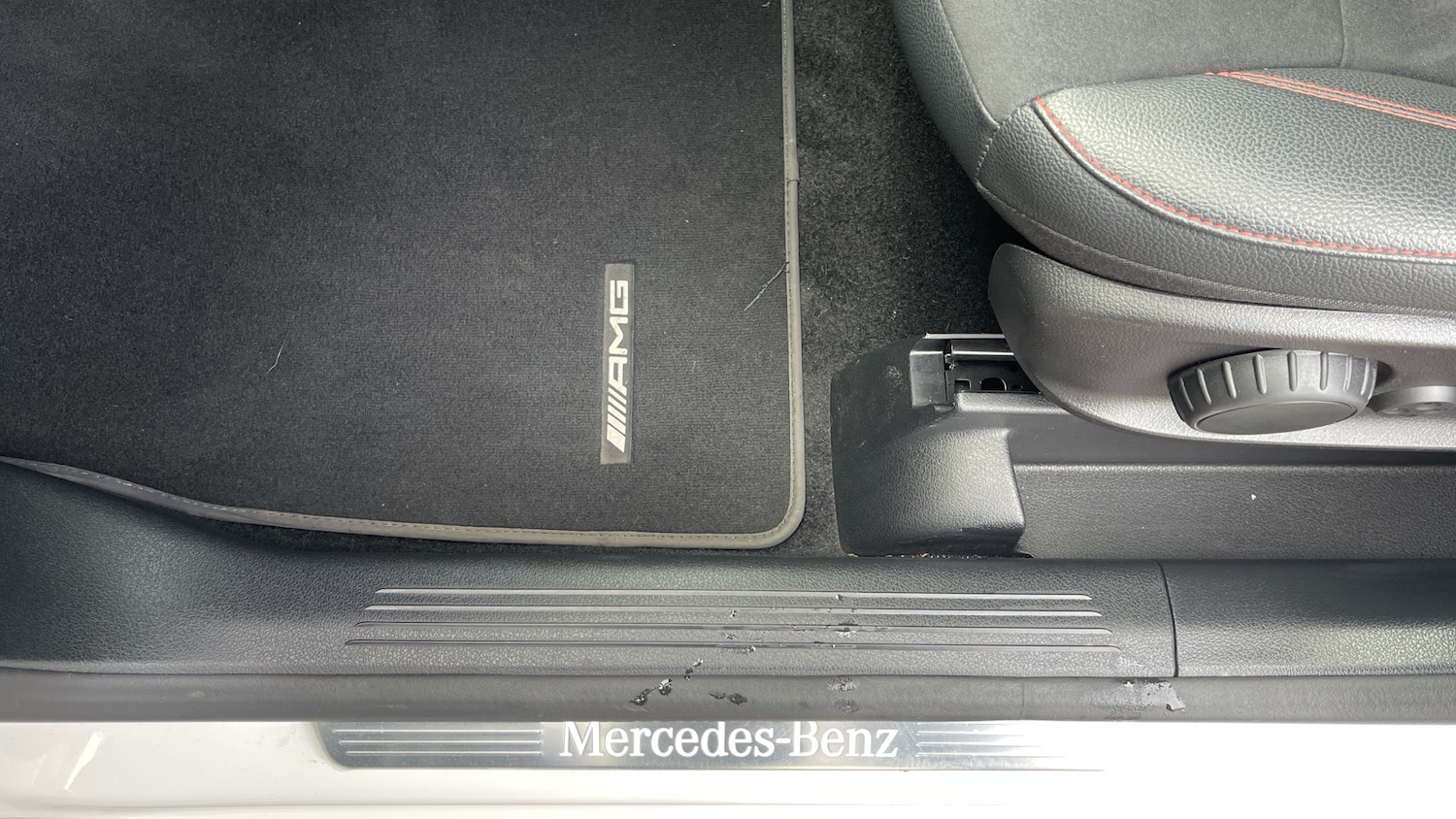 Used Mercedes-Benz GLA 2024 for sale - 76896787: Photo 32