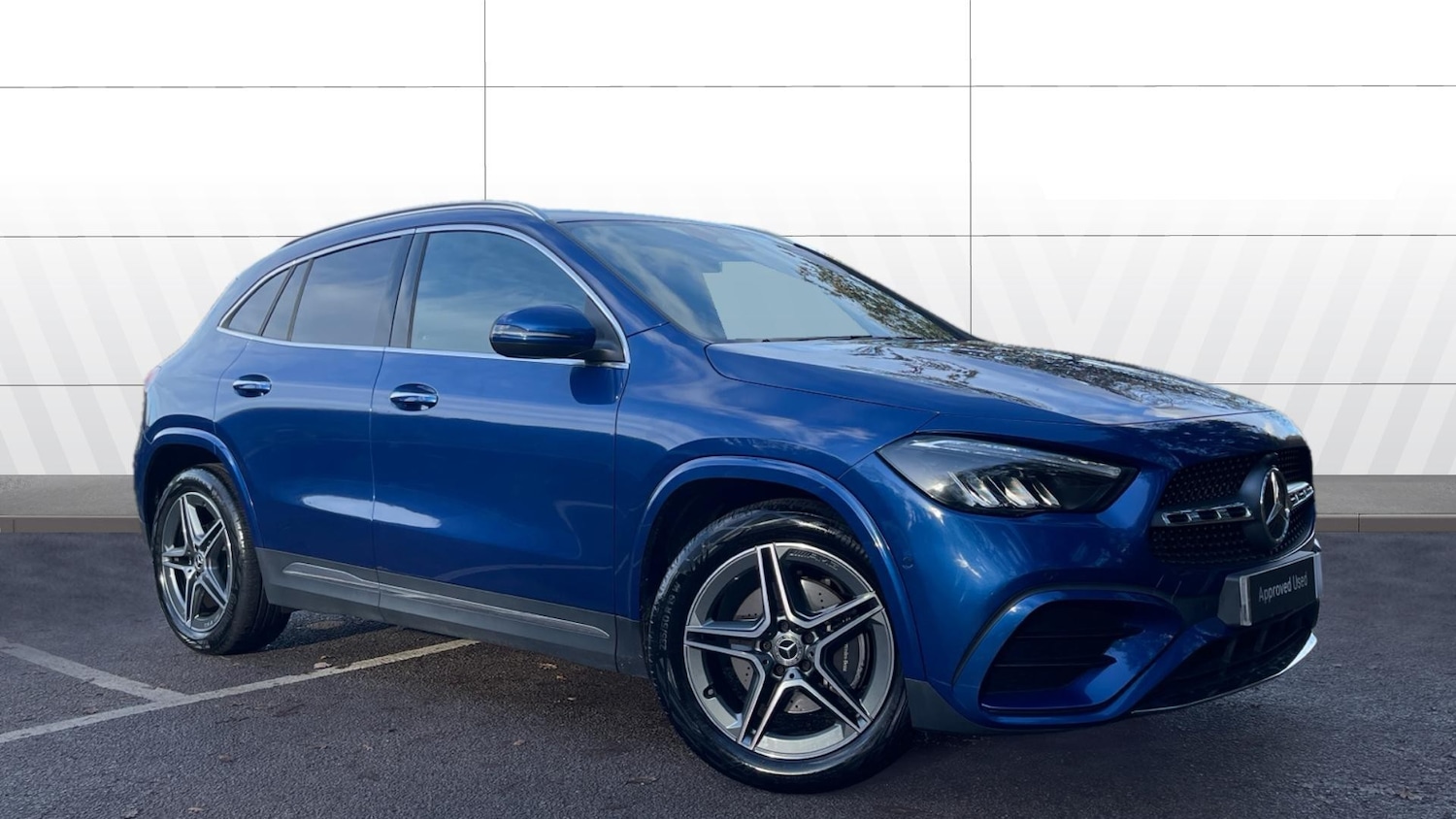 Used Mercedes-Benz GLA 2023 for sale - 76565328: Photo 1