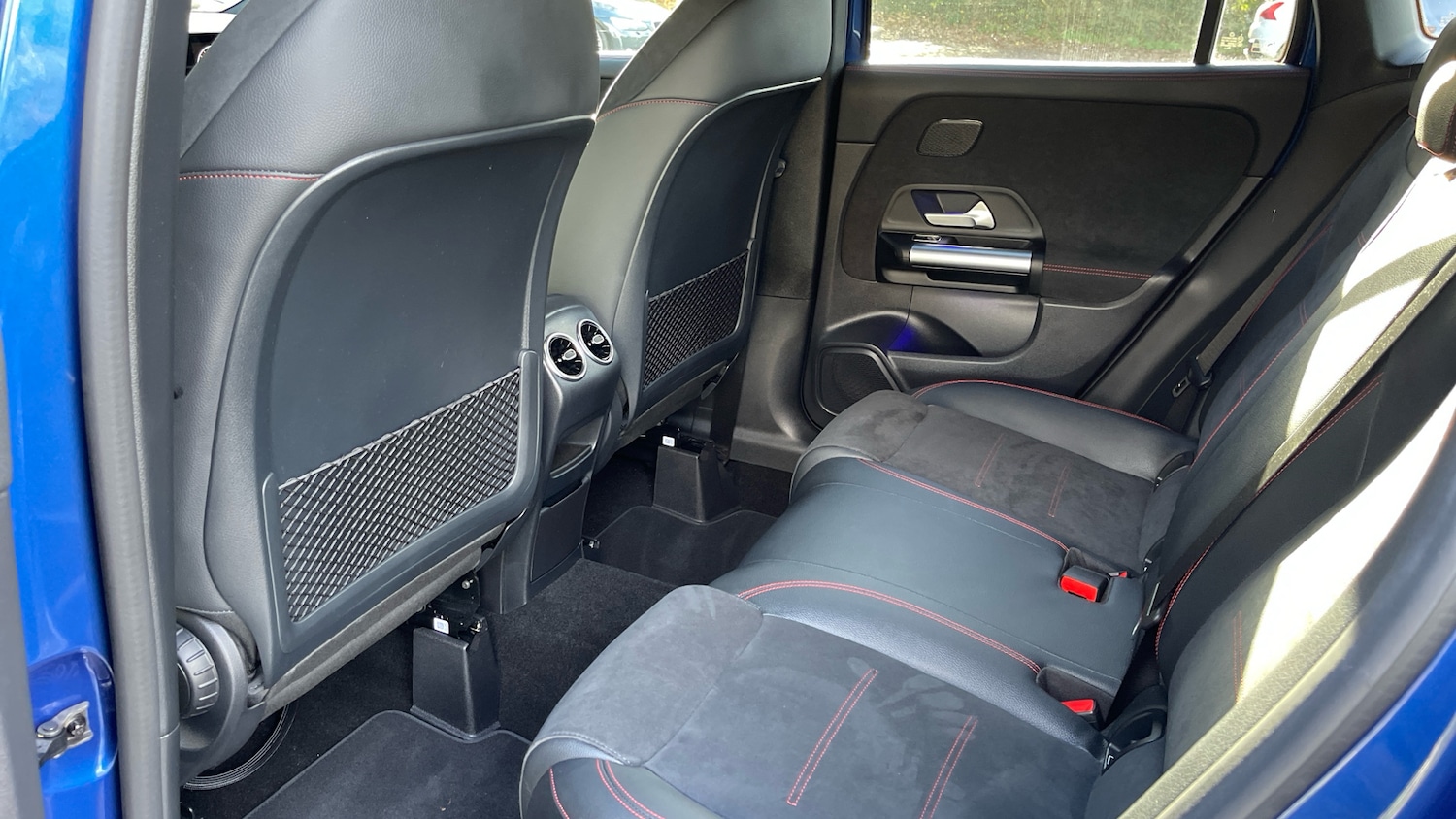 Used Mercedes-Benz GLA 2023 for sale - 76565328: Photo 30