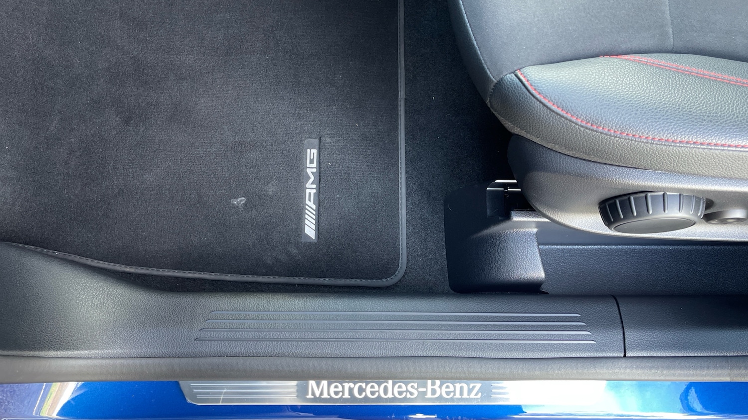 Used Mercedes-Benz GLA 2023 for sale - 76565328: Photo 32
