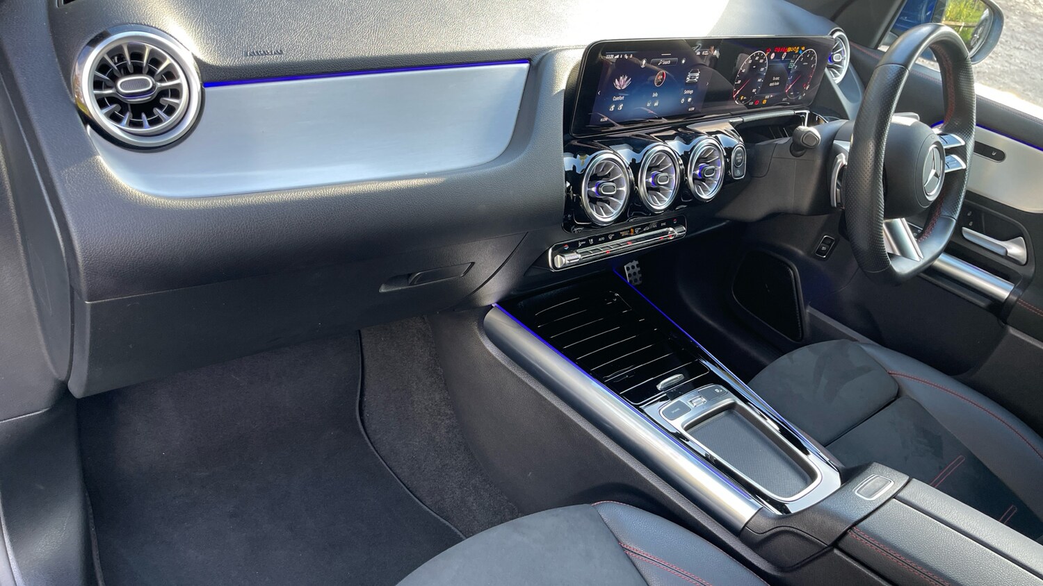 Used Mercedes-Benz GLA 2023 for sale - 76565328: Photo 33