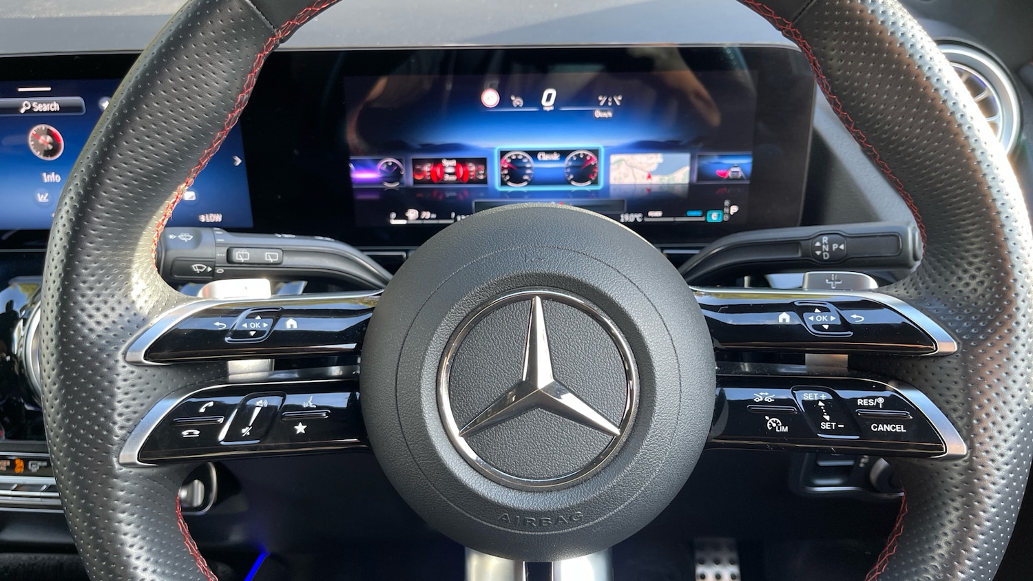 Used Mercedes-Benz GLA 2023 for sale - 76565328: Photo 40