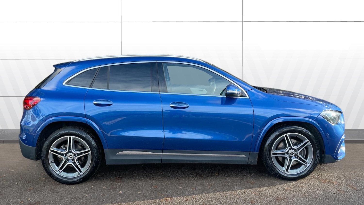 Used Mercedes-Benz GLA 2023 for sale - 76565328: Photo 5