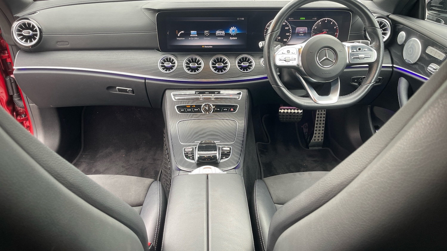 Used Mercedes-Benz E Class 2019 for sale - 76450232: Photo 10