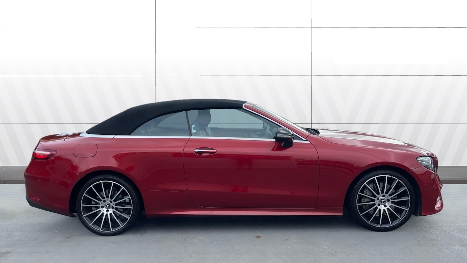 Used Mercedes-Benz E Class 2019 for sale - 76450232: Photo 5