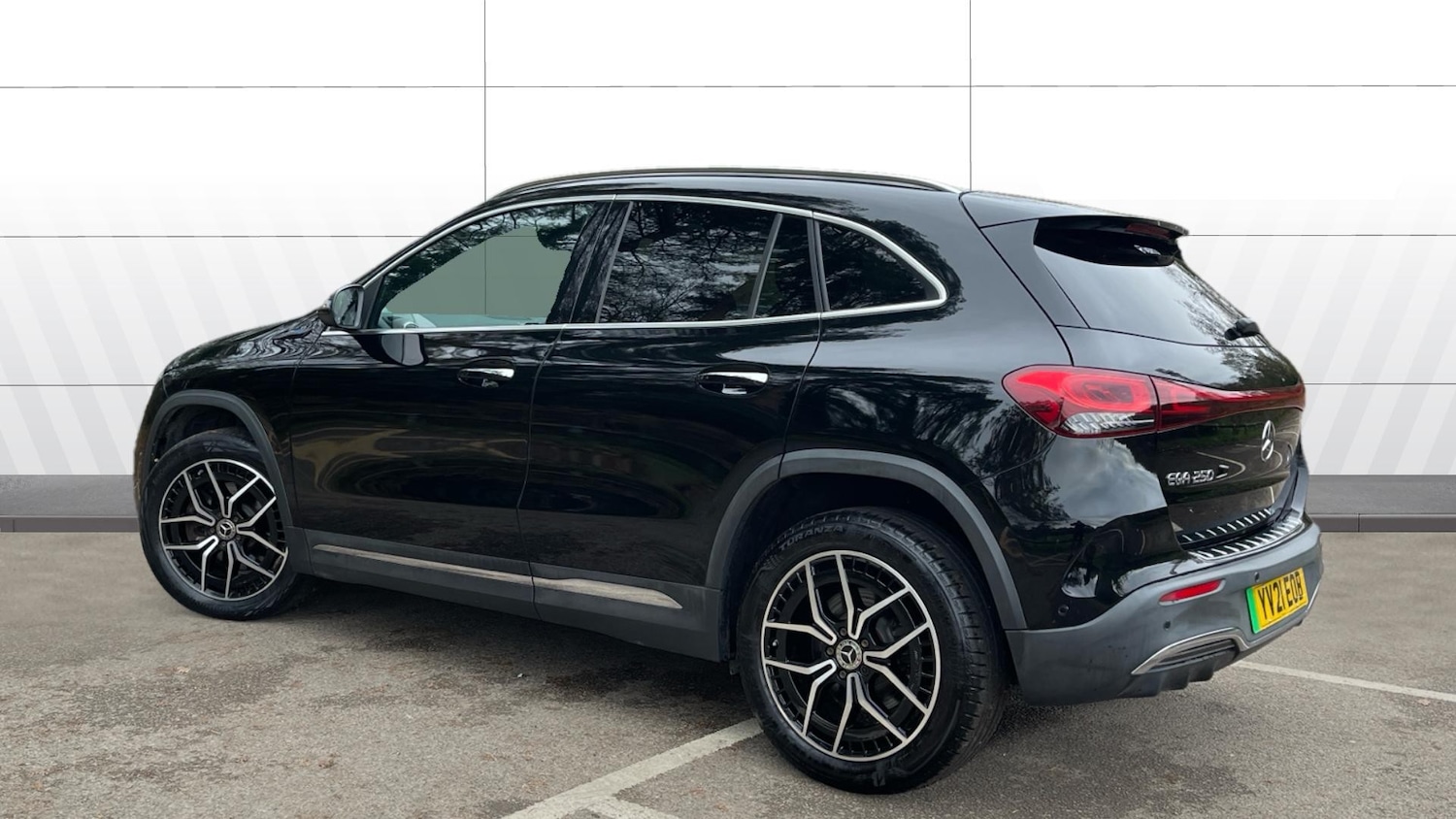 Used Mercedes-Benz EQA 2021 for sale - 76649518: Photo 2