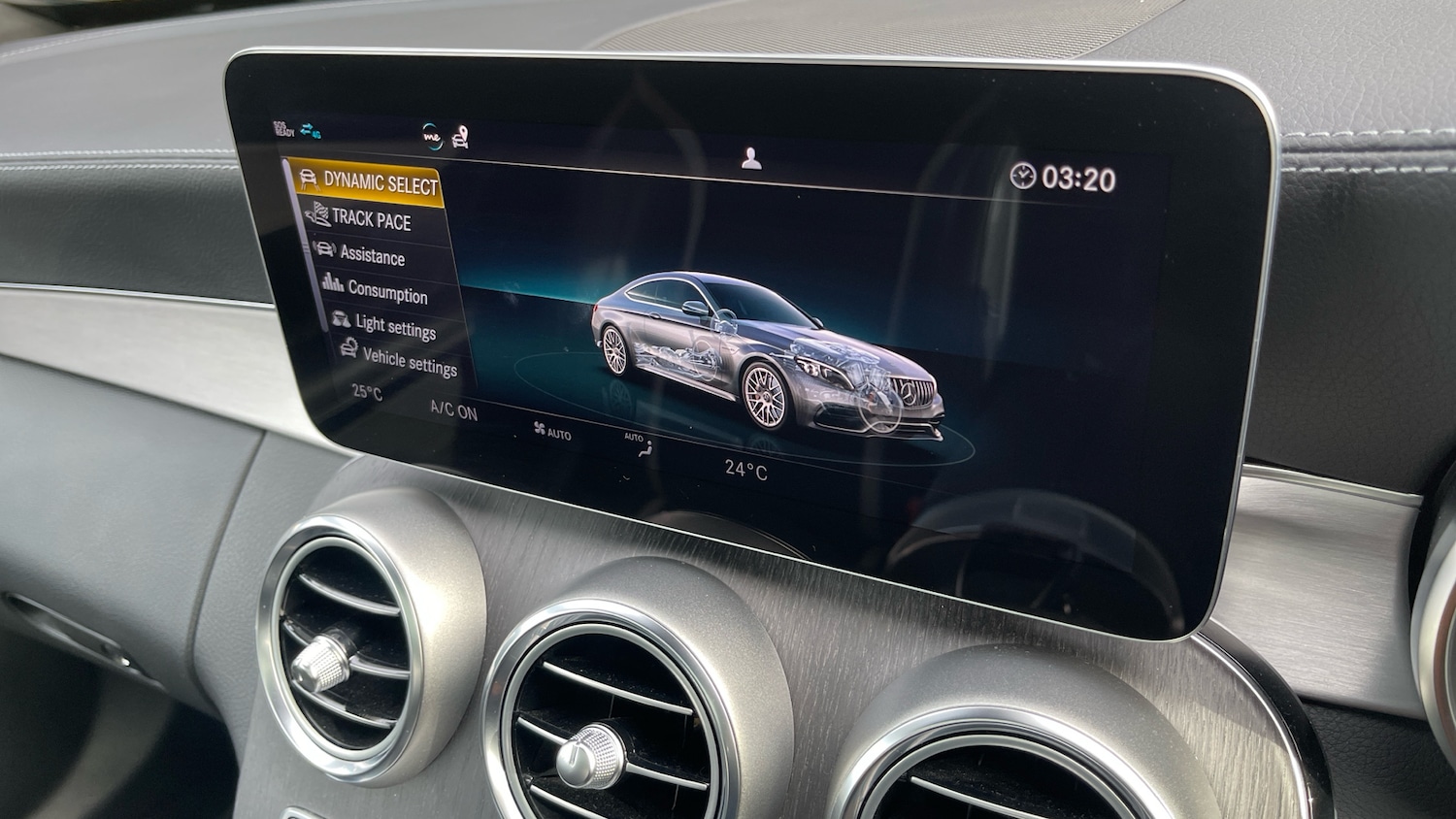Used Mercedes-Benz C Class 2021 for sale - 77946957: Photo 43